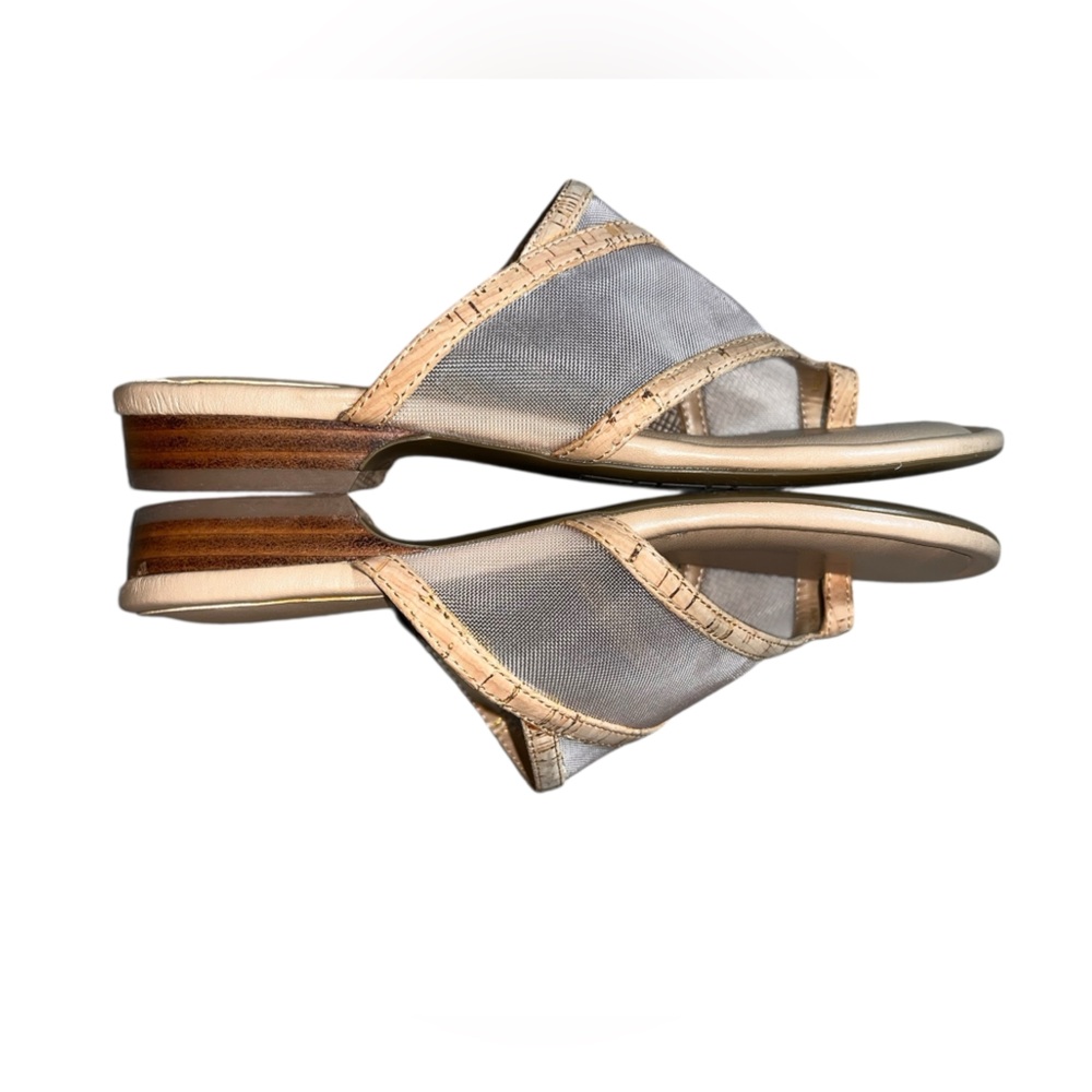 Van Eli Creamy Beige and Brown Sandals w Mesh and Cork Trim and Low Heel Size 5